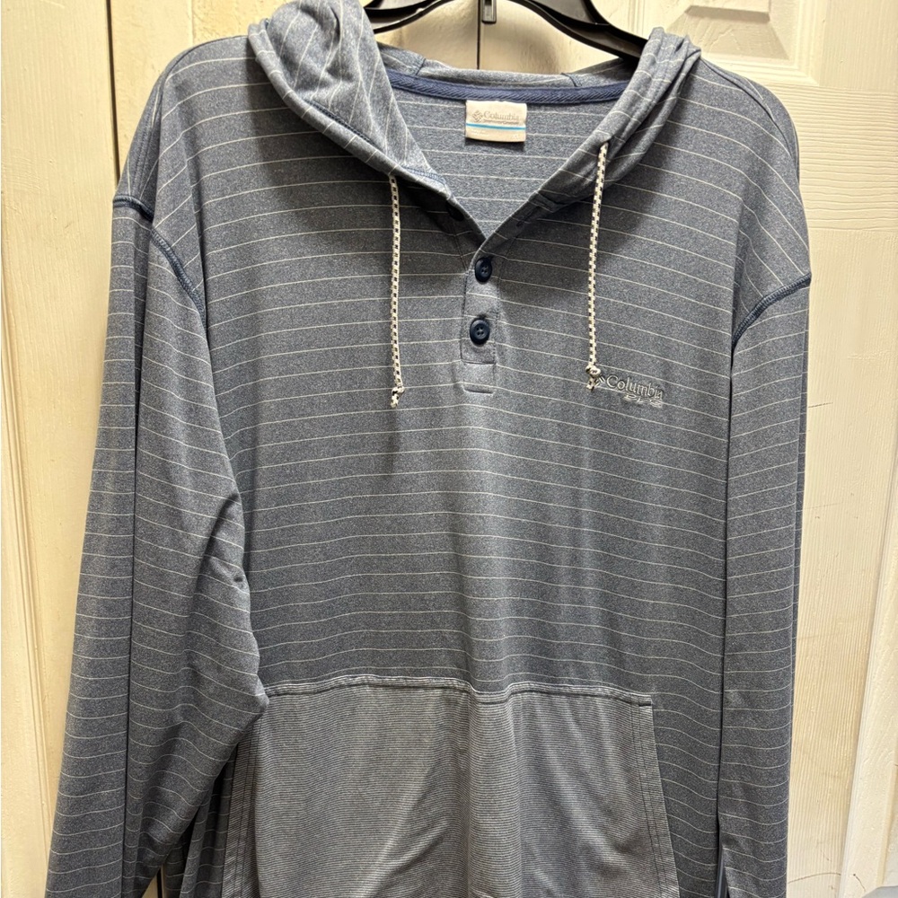 Columbia hoodie